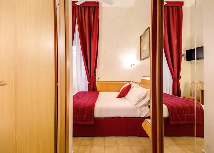 酒店 吉欧托弗拉维亚酒店